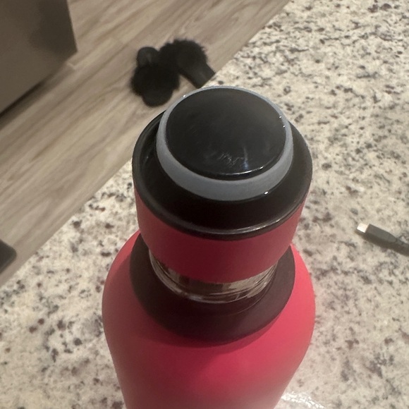 Pink Messy Teddy Water Bottle Brand New Never Used - Picture 3 of 4